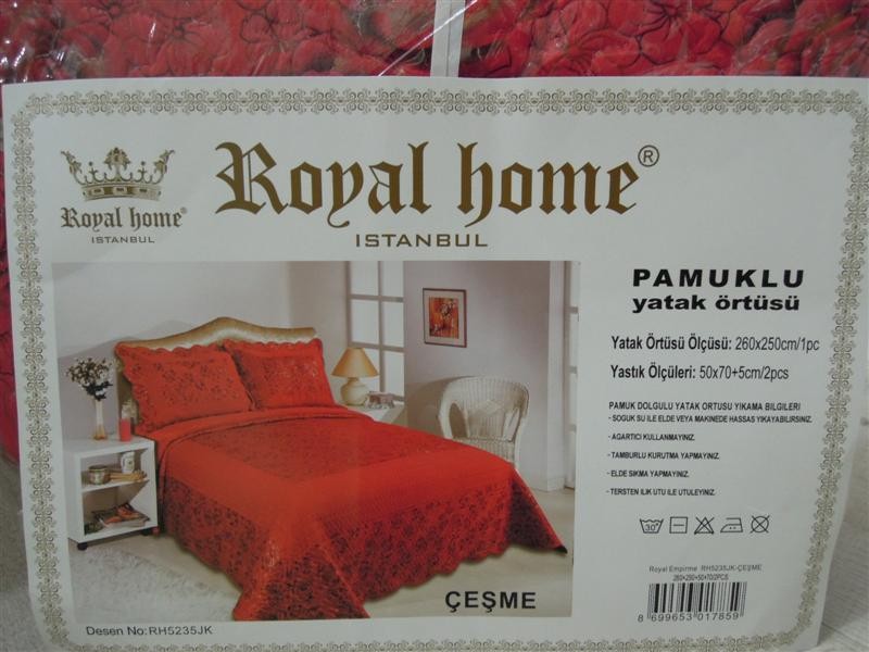 Royal Yatak Örtüsü